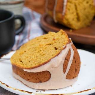 Pumpkin Pound Cake with Spice Glaze