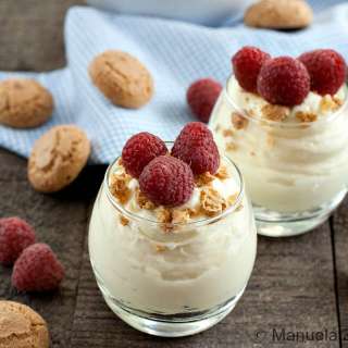 White Chocolate and Amaretti Cheesecake Shooters