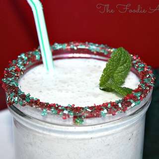 Mint Smoothie with Greek Yogurt