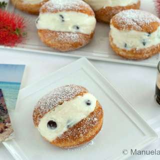 Ricotta filled Graffe