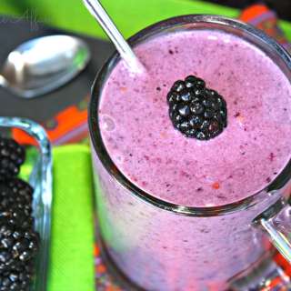 Blackberry and Banana Smoothie