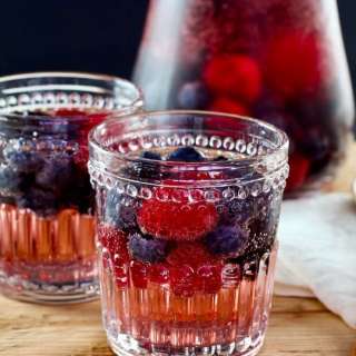 Vanilla Berry Sparkling Sangria