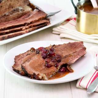 Slow Cooker Chipotle Brisket with Cranberry Sauce