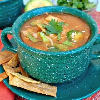 Slow Cooker Chicken Tortilla Soup