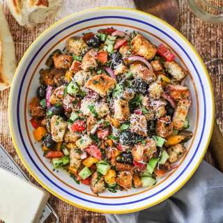 Panzanella (Tuscan Tomato and Bread Salad)