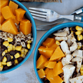 Healthy Quinoa Burrito Bowl