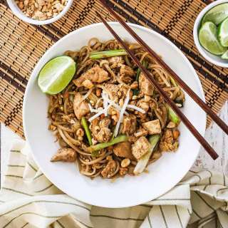 Homemade Chicken Pad Thai