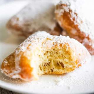 Classic New Orleans Beignets