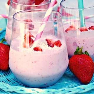 Strawberry Coconut Smoothie
