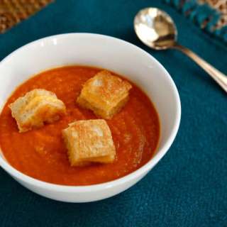 Tomato Soup with Grilled Cheese Crouton Bites