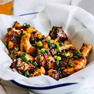 Crispy Baked Chicken Wings with Oyster Sauce