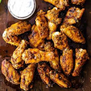 Easy Grilled Chicken Wings With Buffalo Sauce