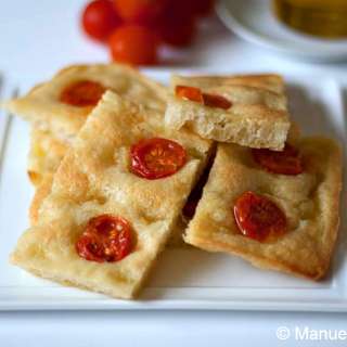 Focaccia al Pomodoro - Cherry Tomato Focaccia