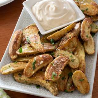 Roasted Spicy Fingerling Potatoes with Lemon-Garlic Aioli