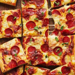 The Best Pepperoni Pizza Recipe