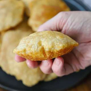 Poori (Puri) Indian Deep-Fried Bread