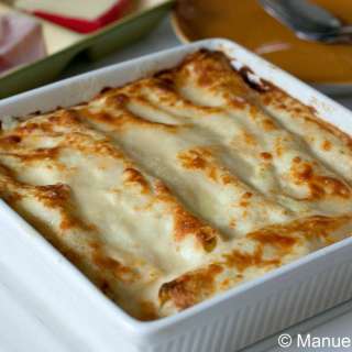 Cannelloni with ricotta, ham and fontina