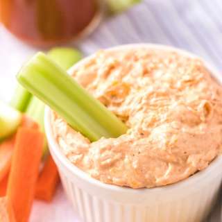 Keto Buffalo Chicken Dip