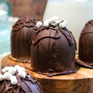 Hot Chocolate Bomb Recipe (Sugar Free)