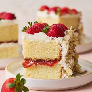 Strawberry Pound Cake
