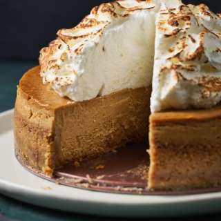The Best Sweet Potato Cheesecake