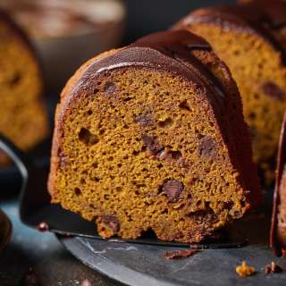 Chocolate Chip Pumpkin Bundt Cake