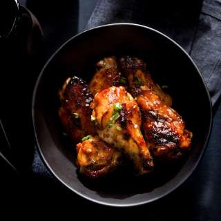 Ginger Cilantro Soy Sauce-Marinated Chicken Wings