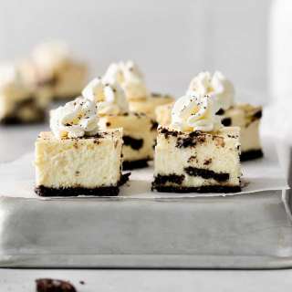 Oreo Cheesecake Bites