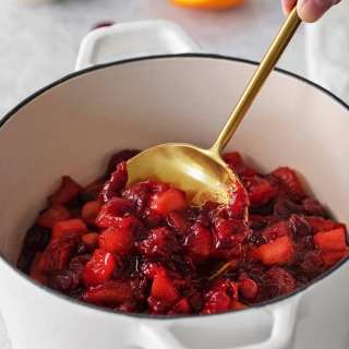 Apple-Orange Cranberry Sauce