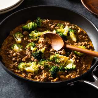 Ground Beef Pasta Sauce (no tomato)
