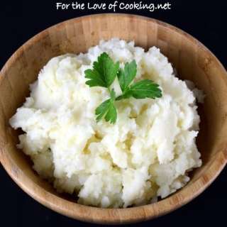 Creamy Garlic and Parmesan Mashed Potatoes