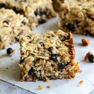Chewy Granola Bars with Almonds and Wild Blueberries
