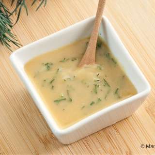Low Fodmap Sweet Mustard Dill Sauce