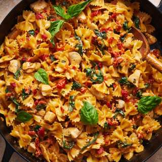 Sun-Dried Tomato Pasta