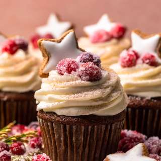 Gingerbread Cupcakes with Cream Cheese Frosting