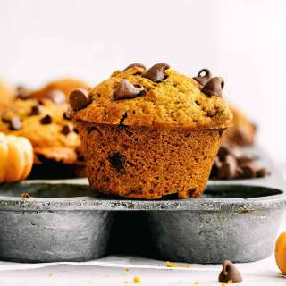 Pumpkin Chocolate Chip Muffins