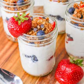 Homemade Breakfast Parfait Recipe with Homemade Granola