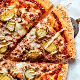 Cheeseburger Pizza