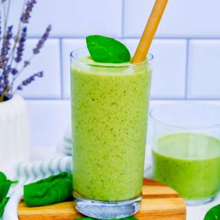Spinach Avocado Smoothie with Mint