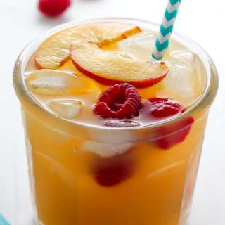 Raspberry Peach Iced Tea Lemonade