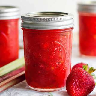 Strawberry Rhubarb Freezer Jam
