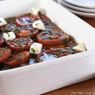 Marinated Tomatoes with Mozzarella