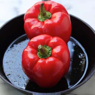 Creamy Roasted Red Pepper Sauce (Vegan, Paleo, Gluten-Free)