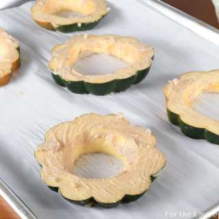 Cinnamon Honey Butter Roasted Acorn Squash Rings