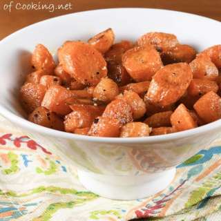 Garlic Butter Roasted Carrots