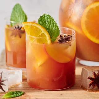 Bourbon Spiked Peach Iced Tea