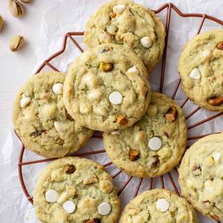 White Chocolate Pistachio Pudding Cookies