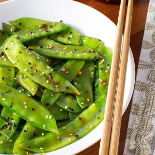 Spicy Snow Peas with Ginger