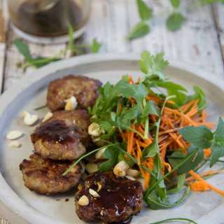 Hoisin Sauce for dipping and other things to make with Hoisin Sauce