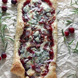Cranberry Sauce, Bacon, and Gorgonzola Pastry Puff Pizza